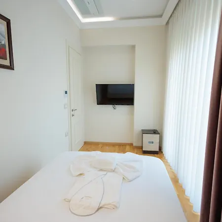 호텔 Ufo Boutique 3*