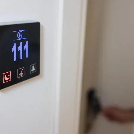 호텔 Ufo Boutique 3*