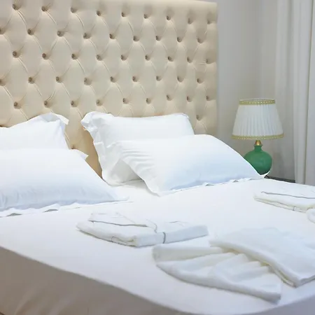 Ufo Boutique Otel Tiran