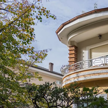 Otel Ufo Boutique 3*