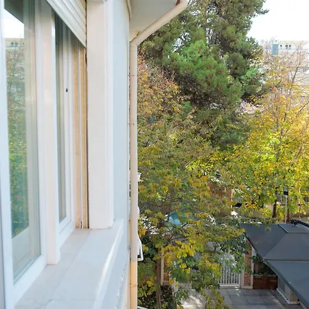 Ufo Boutique Otel Tiran