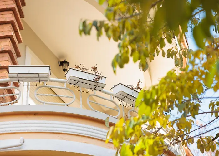 Ufo Boutique Hotel